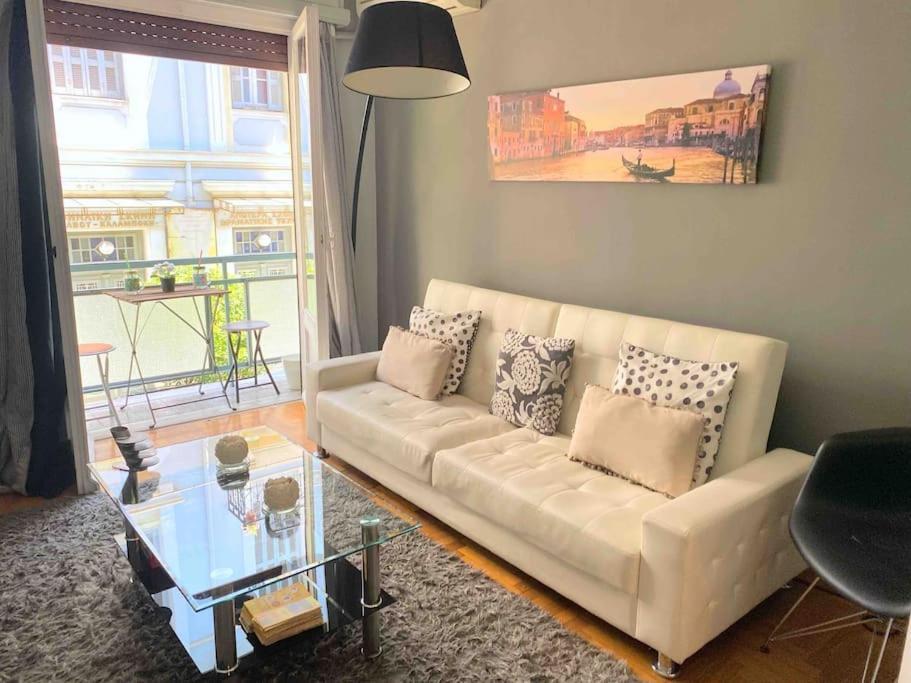 2Bdr Olympianzeus Apt With Netflix Афіни Екстер'єр фото