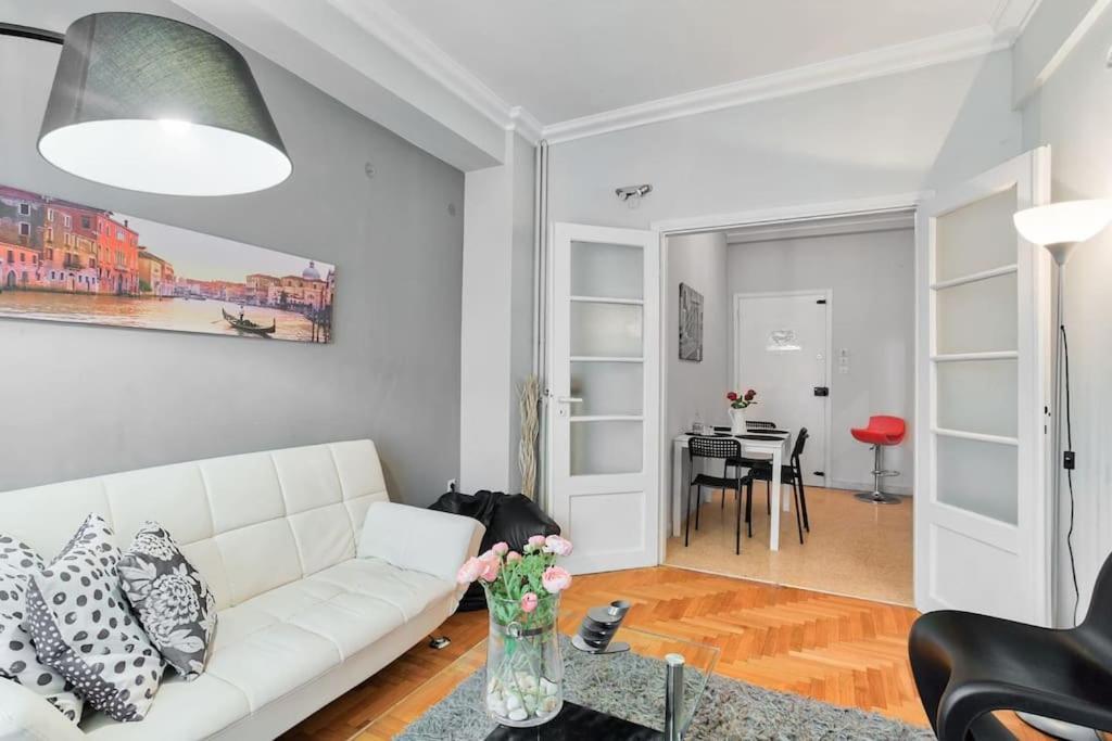 2Bdr Olympianzeus Apt With Netflix Афіни Екстер'єр фото