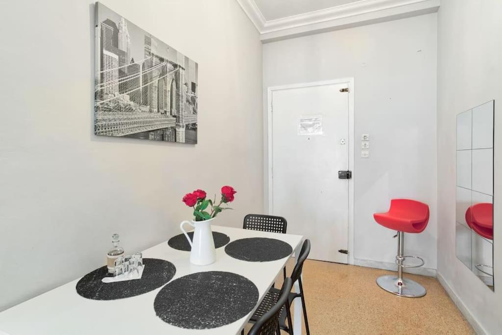 2Bdr Olympianzeus Apt With Netflix Афіни Екстер'єр фото